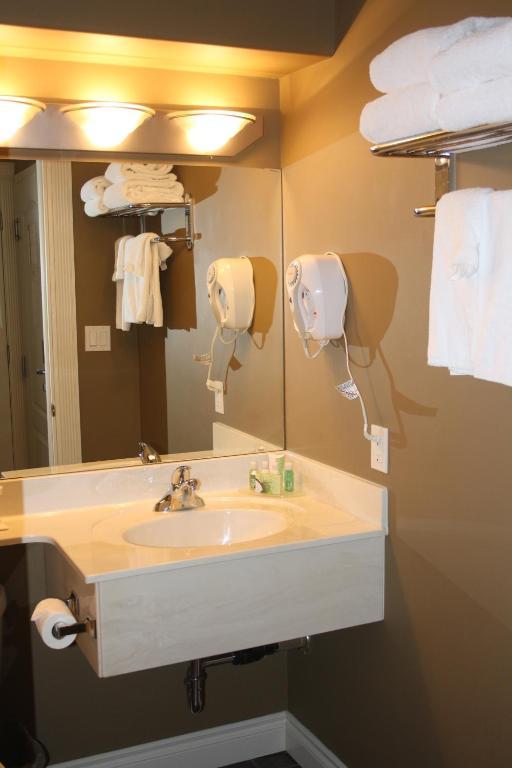 Lakeview Inns & Suites - Edson Airport West Szoba fotó