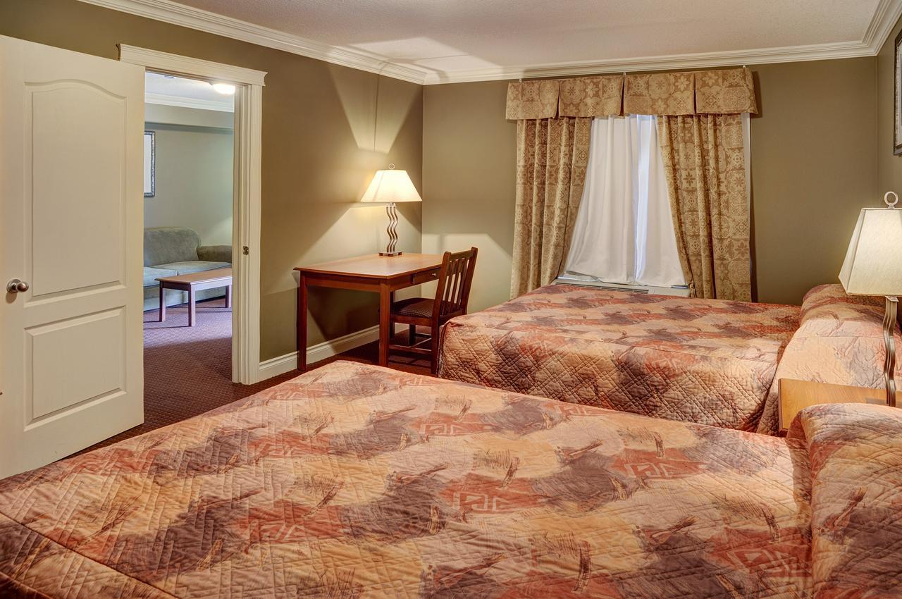 Lakeview Inns & Suites - Edson Airport West Kültér fotó